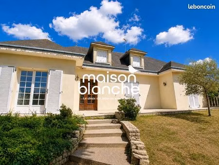 maison 5 pièces 136 m²