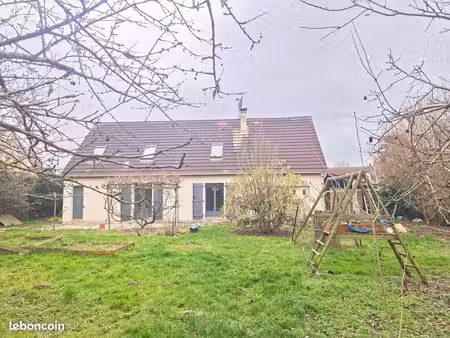maison 7 pièces 130 m²