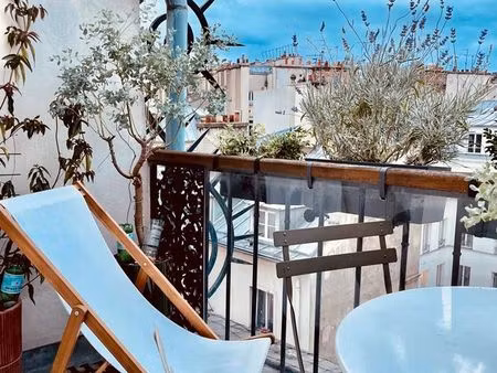 bel appartement lumineux entièrement rénové en 2023 avec terrasse et cave