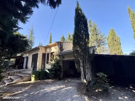 propriété 5 pièces 101 m²