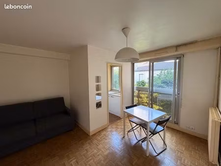 studio meublé de 22m2 situé au pied du tramway t3 station brancion