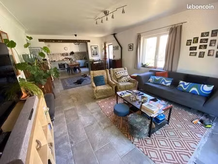 maison 5 pièces 142 m²