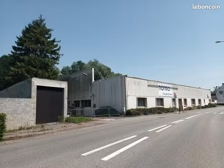 local d'activite 3280 m² longroy