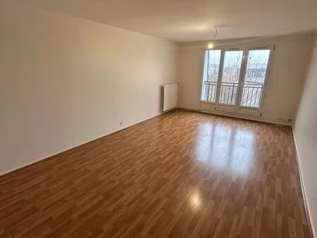 appartement 4 pièces 84 m²