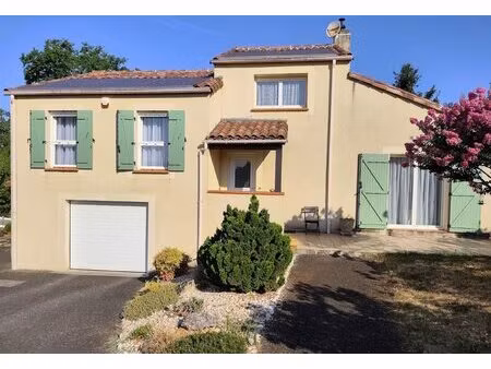 maison contemporaine avec piscine avec belle vue