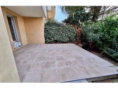 location meublée appartement 3 pièces 71 m² à carcassonne (11000)  800 €