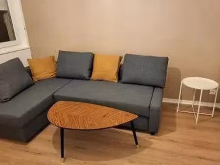 location meublée appartement 4 pièces 42 m² à thionville (57100)  890 €