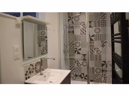 location meublée appartement 5 pièces 140 m² à villejuif (94800)  800 €
