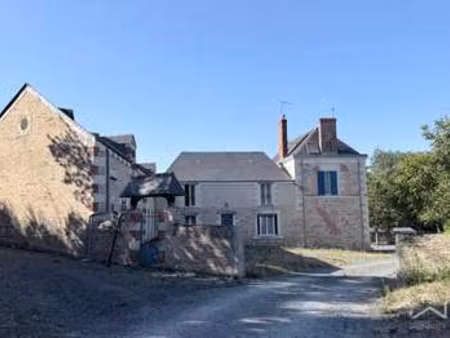 vente demeure d'exception à mûrs-erigné (49610) : à vendre / 250m² mûrs-erigné