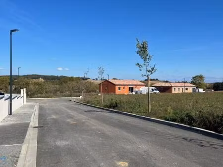 terrain 620 m² cadalen