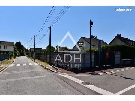 terrain 701 m² villiers-le-mahieu