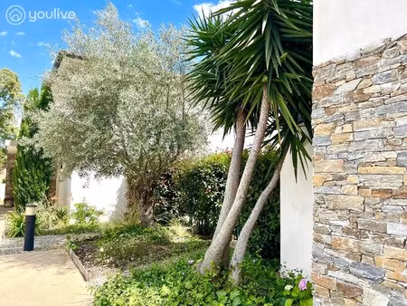 appartement t3 en duplex avec son jardin