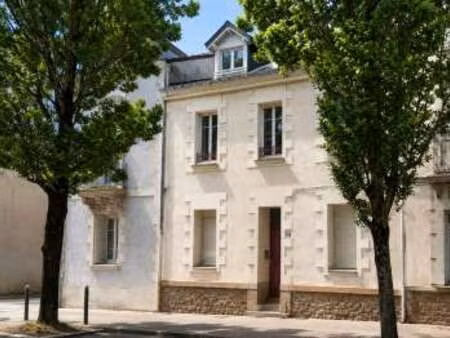 vente immeuble à nantes rond-point de rennes (44000) : à vendre / 220m² nantes rond-point 