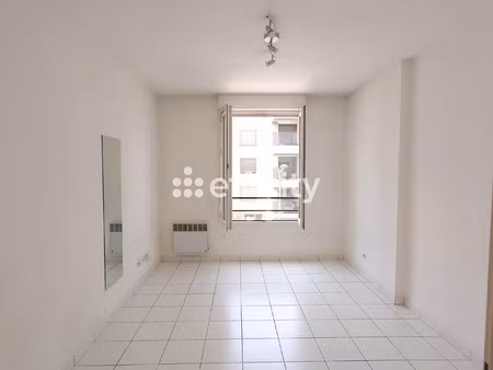 appartement 1 pièce - 18 m²