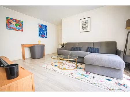 location meublée appartement 2 pièces 31 m² à paris 11ème (75011)  1 300 €