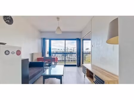 location appartement 1 pièce à talence (33400)  700 €