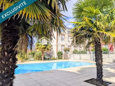 appartement t2 avec terrasse  garage et piscine