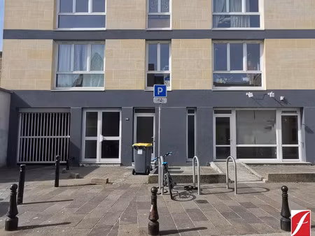 local commercial rdc et sous-sol