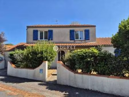 vente maison piscine à clisson (44190) : à vendre piscine / 136m² clisson