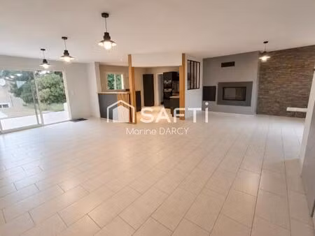 maison familiale avec piscine et sous-sol xxl à saïx !
