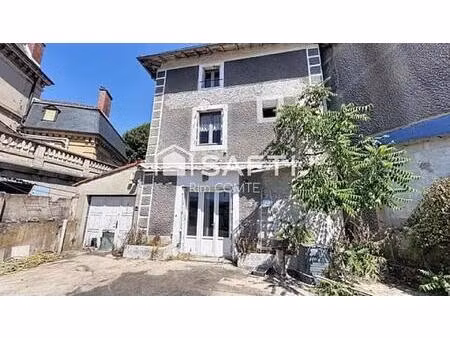saint-rambert-d’albon – en plein cœur du village – maison de caractère de 162 m² à fort po