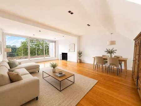 uccle- appartement (2ch/1sdb) avec terasse et garage