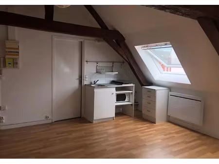 location appartement 3 pièces 35 m² à la madeleine (59110)  695 €