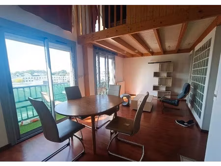 location meublée appartement 2 pièces 43 m² à nantes (44000)  720 €