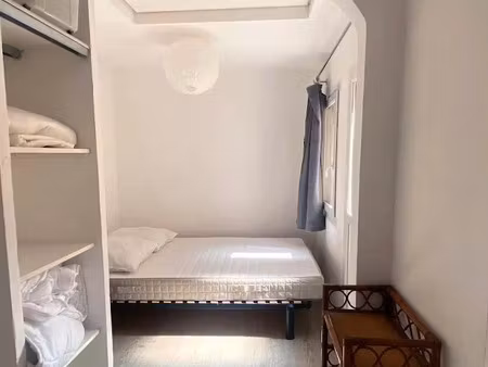 location meublée appartement 2 pièces 45 m² à toulon (83000)  720 €