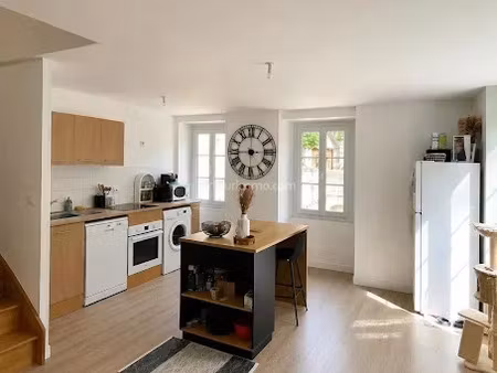 location appartement 4 pièces 79.89 m² à saint-chef (38890)  750 €