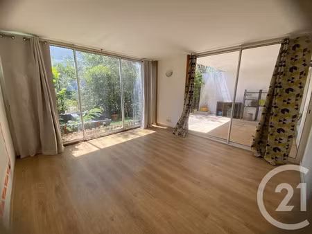 location appartement 2 pièces 40.3 m² à montpellier (34000)  750 €