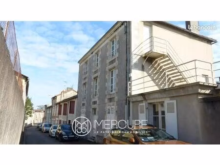 immeuble 8 pièces 580 m²