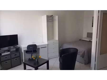 location meublée appartement 1 pièce 26 m² à lyon 6ème (69006)  800 €