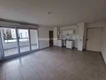 location appartement 2 pièces 44 m² à marseille 11ème (13011)  815 €