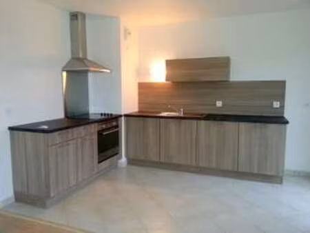 location appartement 3 pièces à vezin-le-coquet (35132) : à louer 3 pièces / 65m² vezin-le