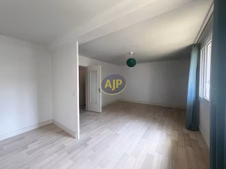 location appartement 3 pièces 67.71 m² à nantes (44000)  730 €