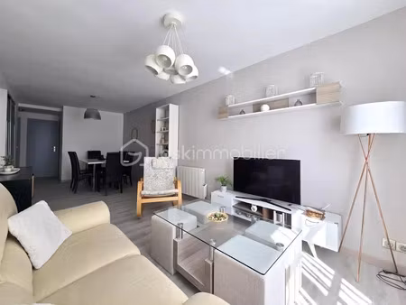 location meublée appartement 3 pièces 67 m² à coulommes (77580)  940 €