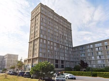 appartement 4 pièces 84 m²