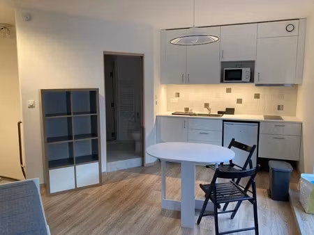 location meublée appartement 1 pièce 20 m² à paris 12ème (75012)  1 050 €