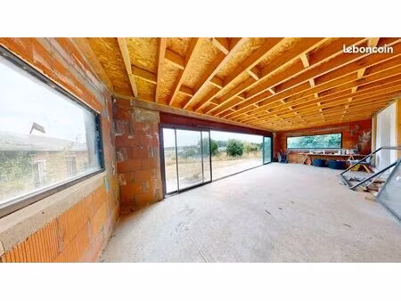maison 7 pièces 217 m²