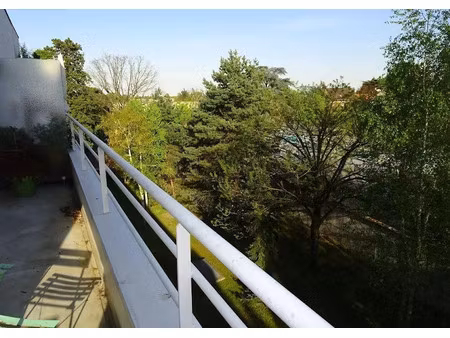 location meublée appartement 2 pièces 49 m² à chatenay-malabry (92290)  1 160 €