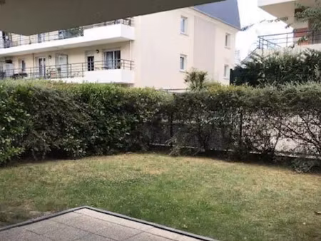 location appartement 3 pièces 55 m² à noisy-le-grand (93160)  1 260 €