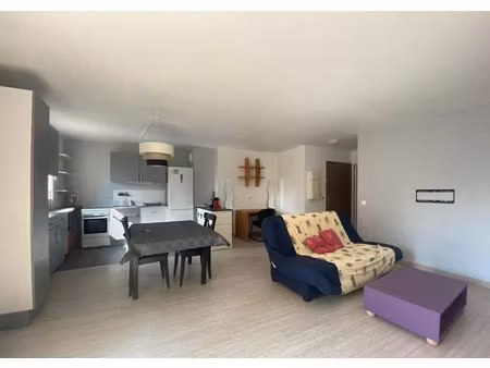 location meublée appartement 2 pièces 55 m² à puteaux (92800)  1 260 €