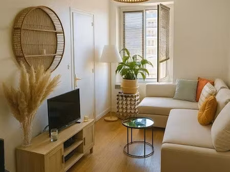 location meublée appartement 2 pièces 35 m² à vitry-sur-seine (94400)  1 200 €