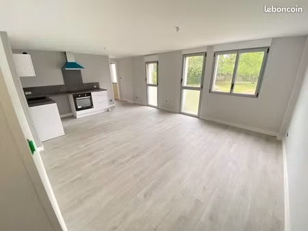 appartement t2 de 42 m² lumineux plein sud hyper centre dans immeuble sécurisé