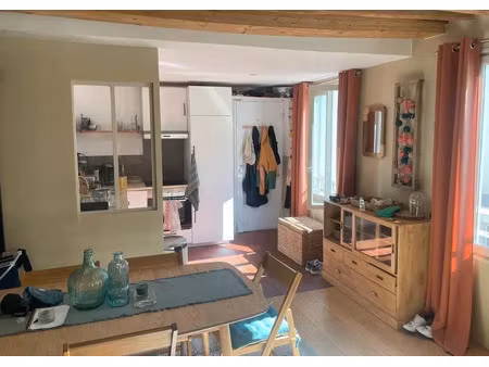 location meublée appartement 1 pièce 45 m² à paris 10ème (75010)  1 850 €
