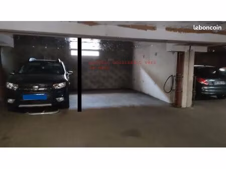 loue place de parking 15m² dans parking privé fermé avignon