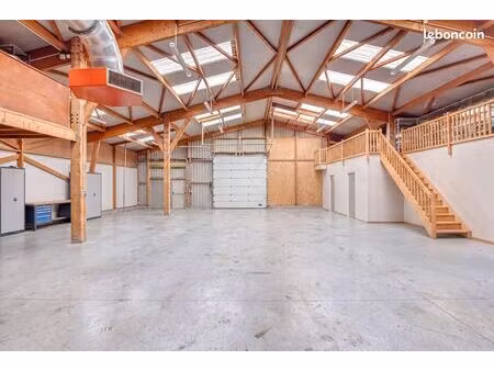 parking 480 m² valmont