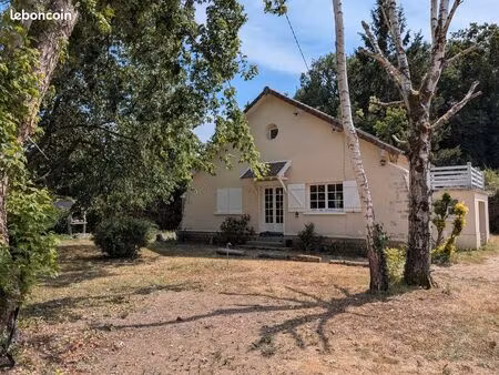 maison familiale de charme avec 3 chambres