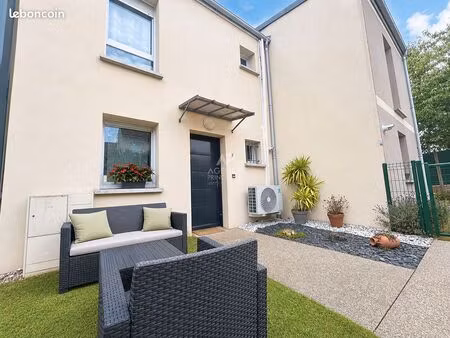 maison 5 pièces 81 m²